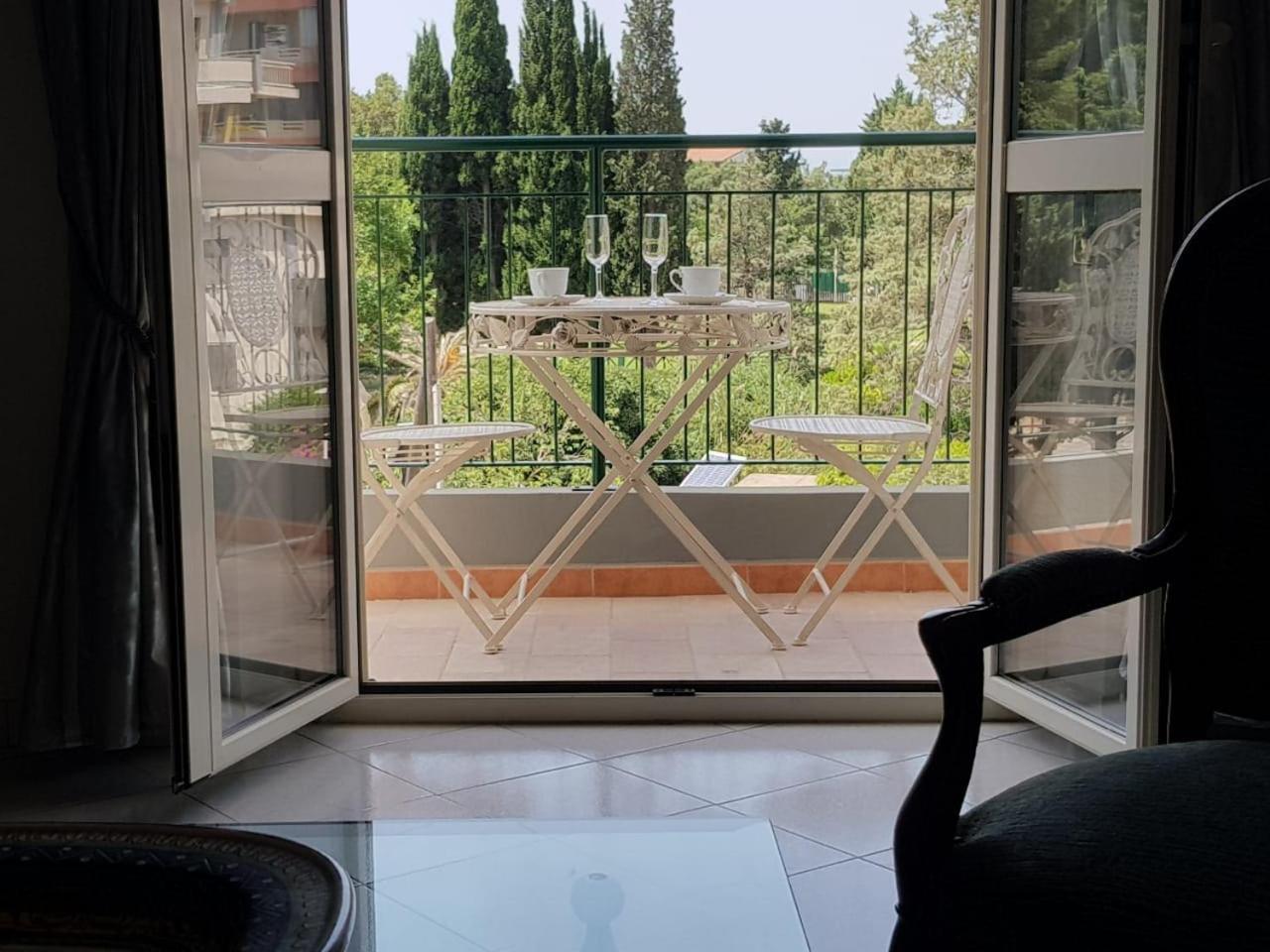 Cagliari On The Park .Mare E Storia! Apartment Exterior photo